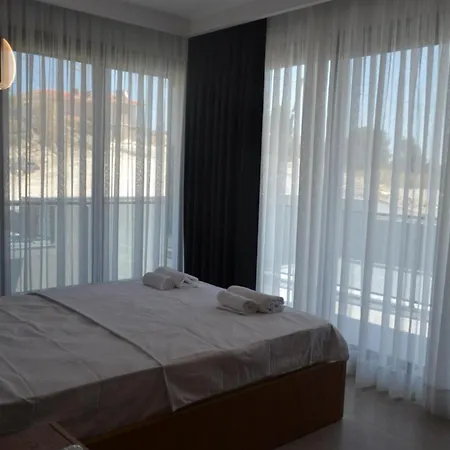 Βίλα Ayayorgi Sueper Havuzlu Yeni Çeşme