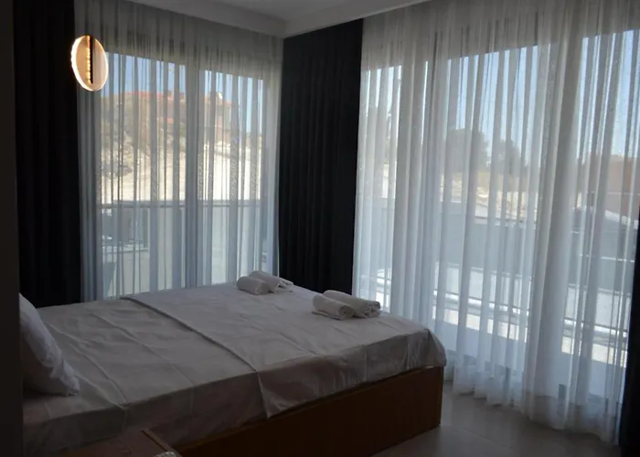 Villa Ayayorgi Sueper Havuzlu Yeni Cesme