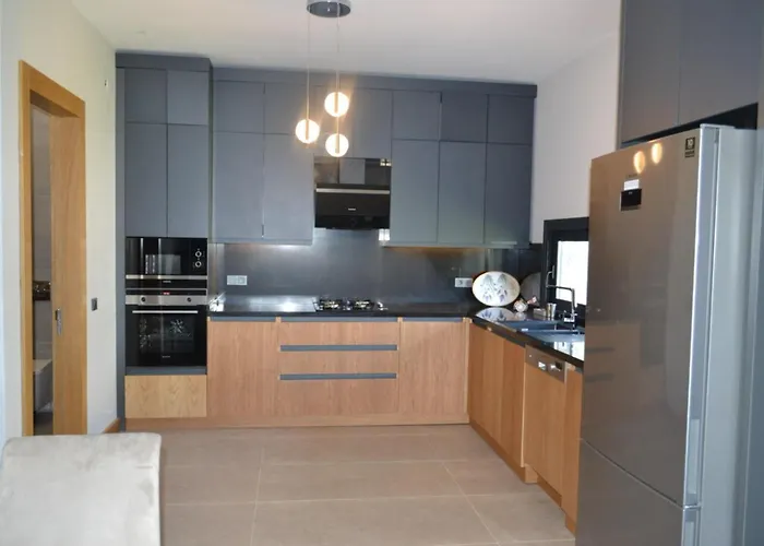 Ayayorgi Sueper Havuzlu Yeni * Cesme